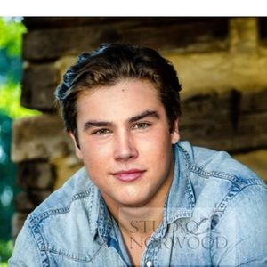 Meet your Posher, Garrett